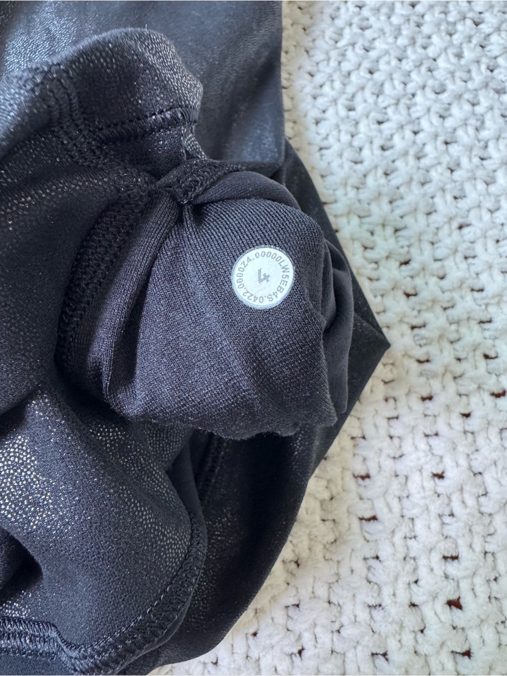 Lululemon Athletica High-Rise Shiny Black Leggings size 4 - Picture 9 of 9